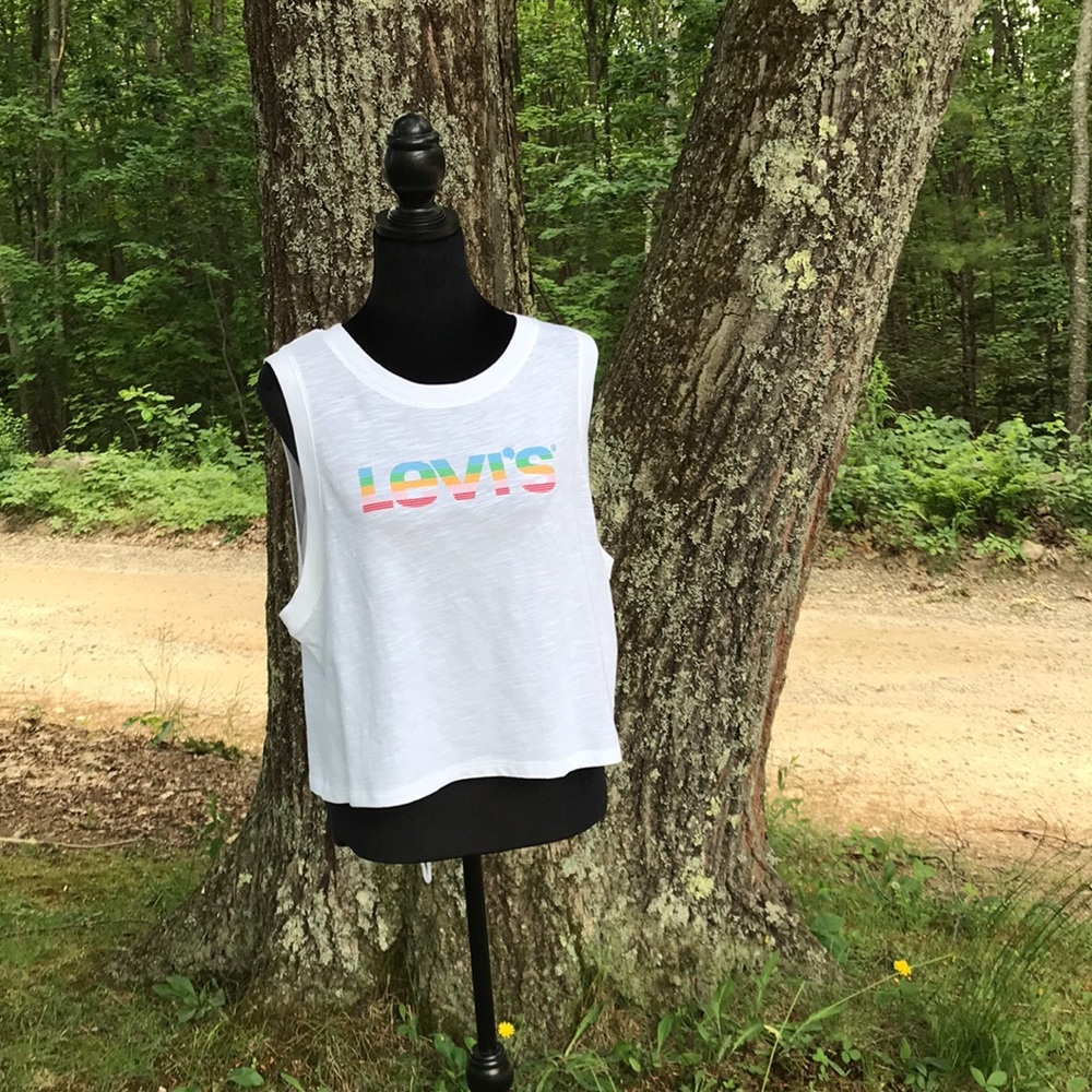 Levi’s tank top NWT